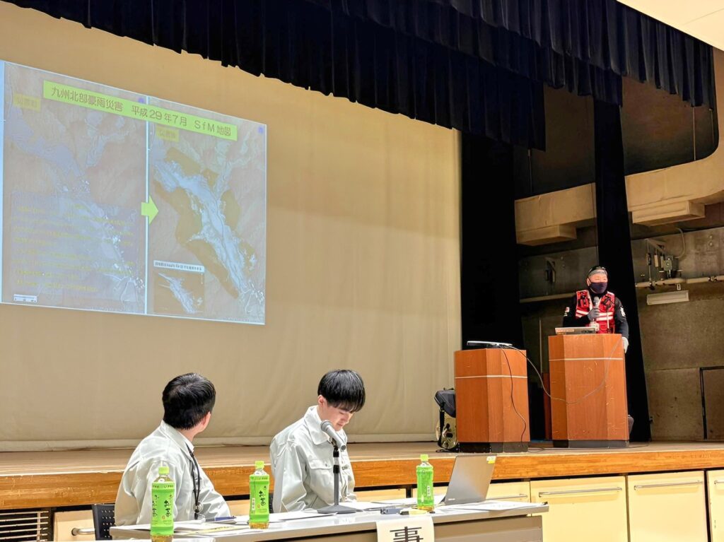 今年で7年目となりました。机上訓練や実地訓練など毎年様々なパターンでの総合訓練を実施しています