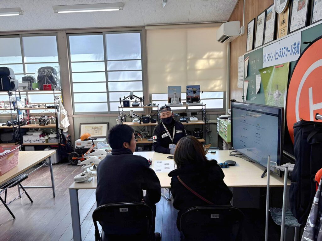 ドローン免許制度の解説。展望に続き将来の設計まで組み立てる計画をアドバイスしました