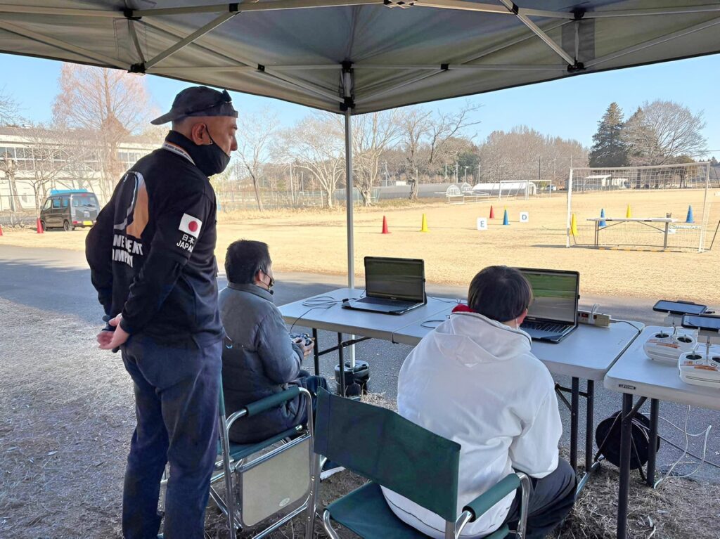 フライトシュミレーターは1mm2mm1メモリの指先の感覚を磨き実地行動へリンクさせます