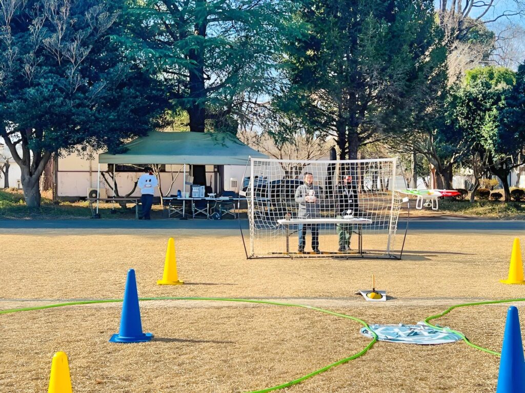 定点滞空は基本中の基本。これを四方向をマスターします。もちろんGNSSOFFです