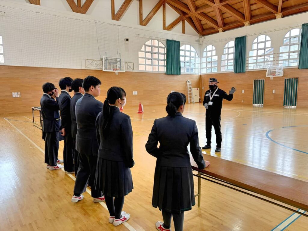 2年生。昨年実施しているためか、なんか余裕が感じられました。今年はまったく違う内容を用意しています