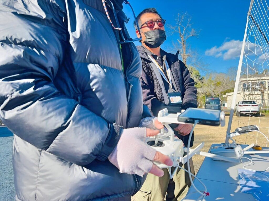 一等無人航空機操縦士講習の操縦訓練とインストラクター指導の様子｜国家資格ドローン免許講習｜DSIドローンビジネススクール茨城